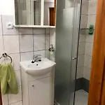 Tradicni Cesky Dum S Loznicemi V Podkrovi 아파트 *