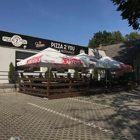 Tradicni Cesky Dum S Loznicemi V Podkrovi